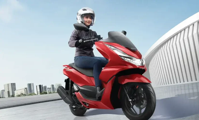 Honda PCX 160: Motor Matik Premium dengan Performa dan Fitur Modern
