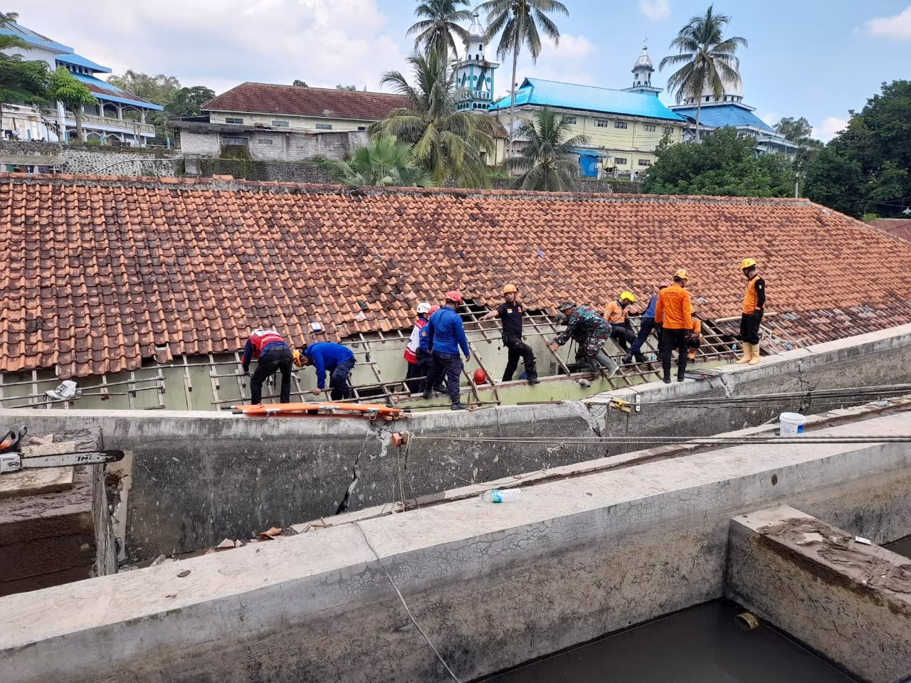 Tragedi Gontor Kampus 5 Magelang: 4 Santri Meninggal Tertimpa Tandon Air, Investigasi Mendalam Diperlukan