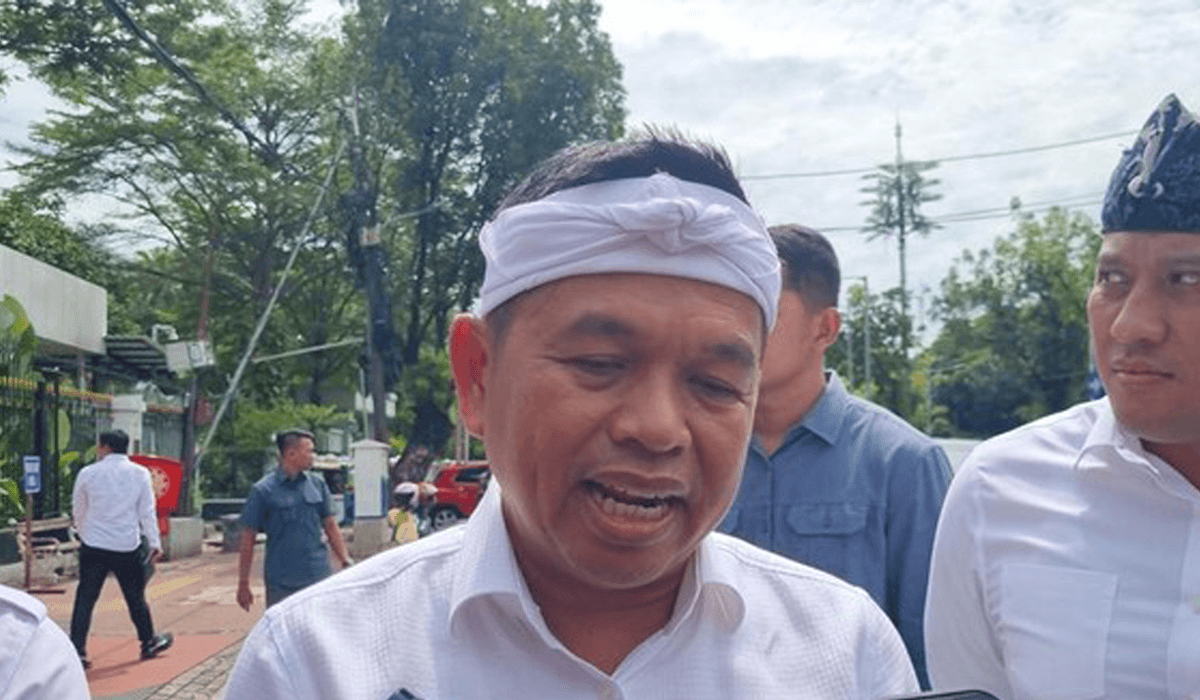 Sidak Sumber Air Aqua oleh Dedi Mulyadi